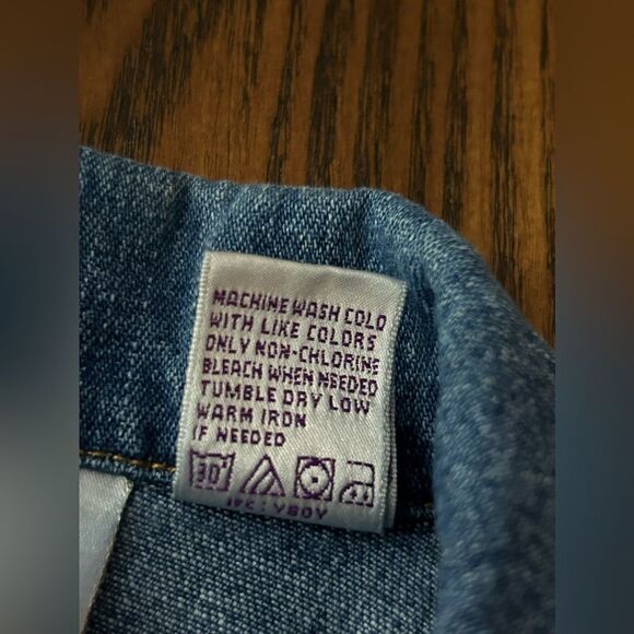 Vintage 90’s Bill Blass Denim Jean Jacket Classic trucker women’s MP blue Petite - Picture 14 of 15